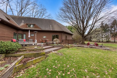 Tiny photo for 2402 N Nottingham Court, Champaign, IL 61821 (MLS # 12545397)