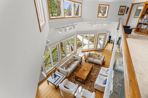 Tiny photo for 2402 N Nottingham Court, Champaign, IL 61821 (MLS # 12545397)