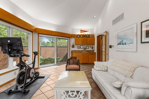 Tiny photo for 2402 N Nottingham Court, Champaign, IL 61821 (MLS # 12545397)