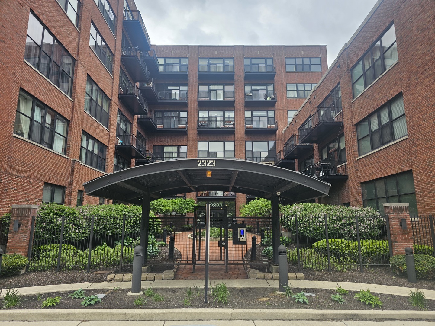 2323 W PERSHING Road 128