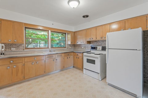 Tiny photo for 119 N Wille Street, Mount Prospect, IL 60056 (MLS # 12779122)