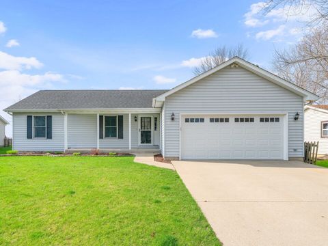 936 Suzy Street Lake Holiday IL 60548