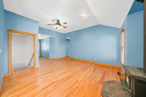 Tiny photo for 936 Suzy Street, Lake Holiday, IL 60548 (MLS # 12613831)