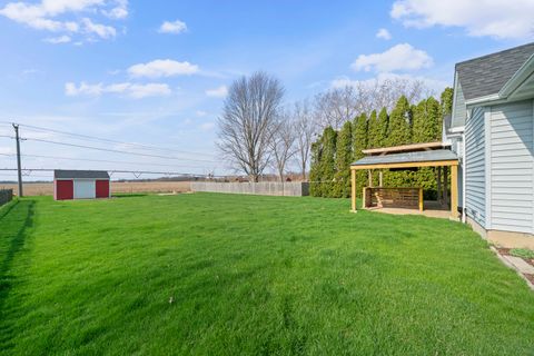 Tiny photo for 936 Suzy Street, Lake Holiday, IL 60548 (MLS # 12613831)