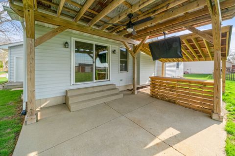 Tiny photo for 936 Suzy Street, Lake Holiday, IL 60548 (MLS # 12613831)