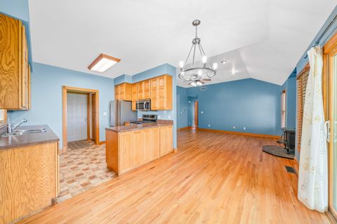 Tiny photo for 936 Suzy Street, Lake Holiday, IL 60548 (MLS # 12613831)