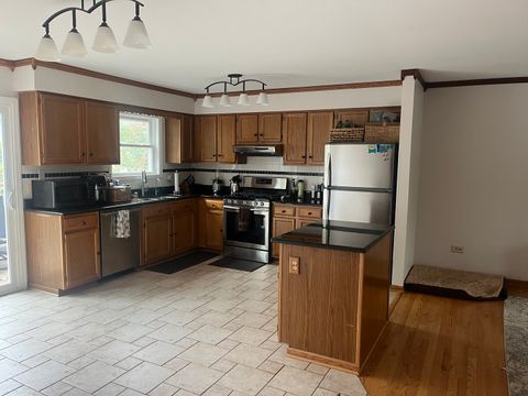 Tiny photo for 135 Lotus Drive, Lakemoor, IL 60051 (MLS # 12498907)