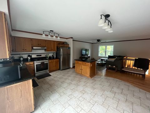 Tiny photo for 135 Lotus Drive, Lakemoor, IL 60051 (MLS # 12498907)