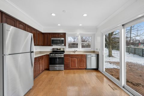 Tiny photo for 607 Wainsford Drive, Hoffman Estates, IL 60169 (MLS # 12544138)