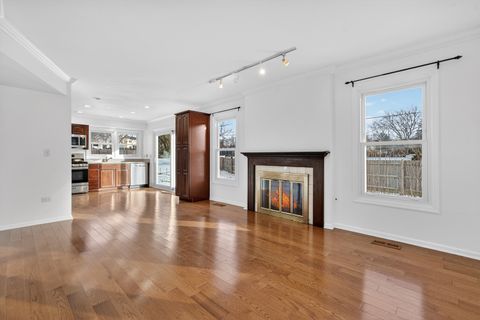 Tiny photo for 607 Wainsford Drive, Hoffman Estates, IL 60169 (MLS # 12544138)