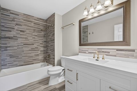 Tiny photo for 607 Wainsford Drive, Hoffman Estates, IL 60169 (MLS # 12544138)