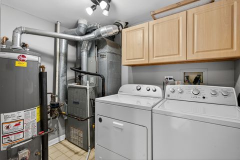 Tiny photo for 607 Wainsford Drive, Hoffman Estates, IL 60169 (MLS # 12544138)