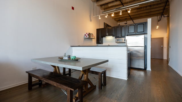 1645 W OGDEN Avenue 505