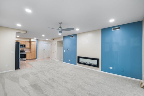 Tiny photo for 7081 W Touhy Avenue #607, Niles, IL 60714 (MLS # 12730628)