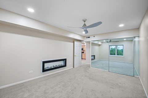 Tiny photo for 7081 W Touhy Avenue #607, Niles, IL 60714 (MLS # 12730628)