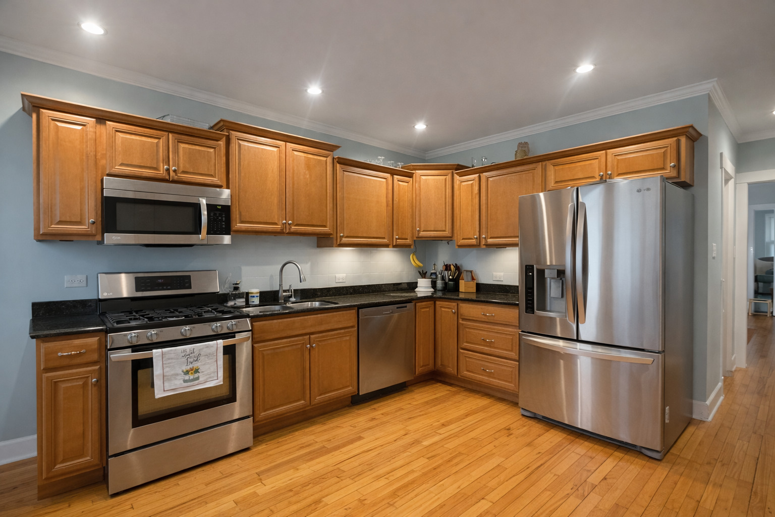 10607 S Springfield Avenue