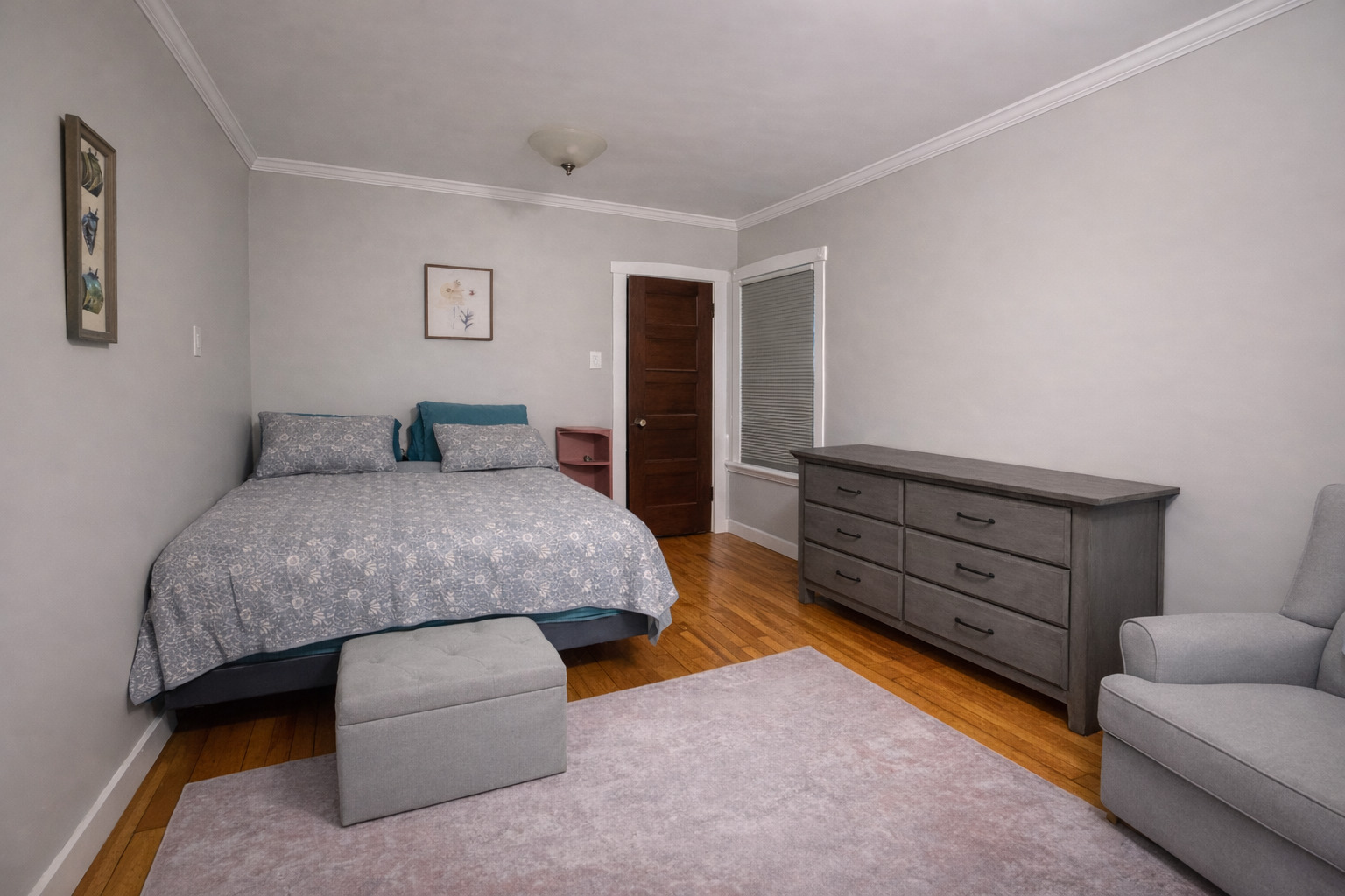 10607 S Springfield Avenue