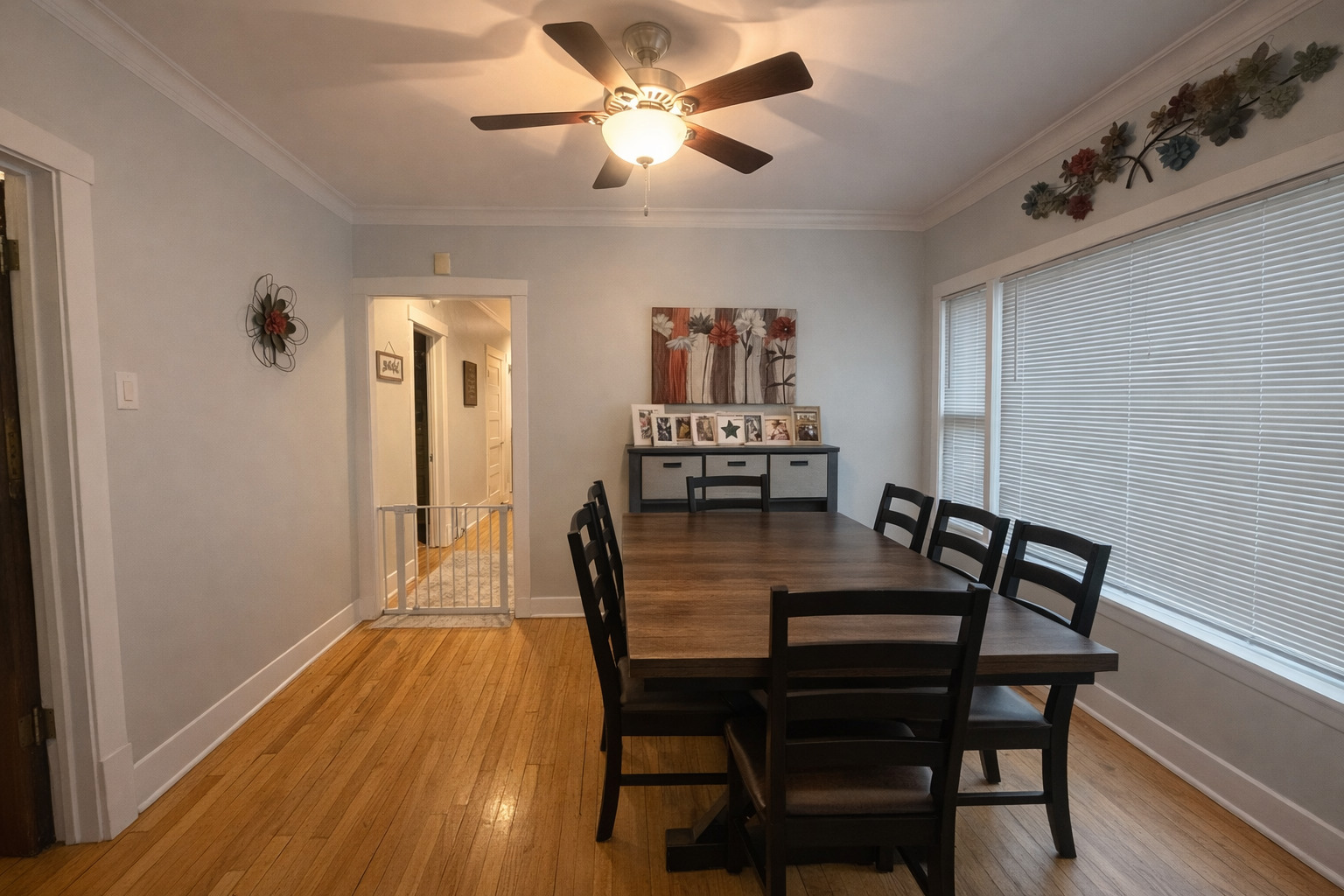 10607 S Springfield Avenue