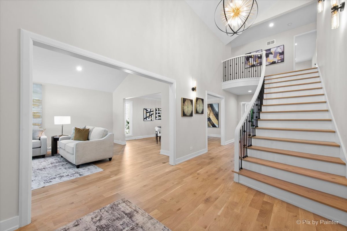 3713 Vantage Lane