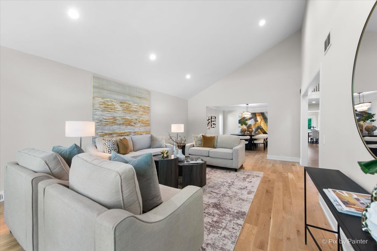 3713 Vantage Lane