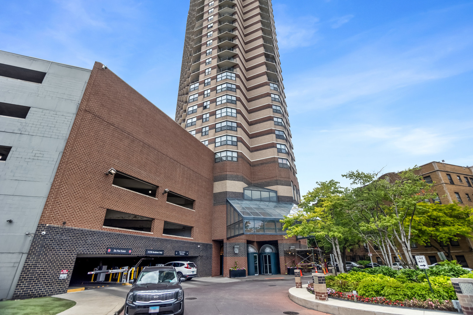 3660 N Lake Shore Drive 507
