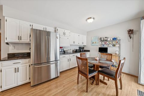 Tiny photo for 808 S Deborah Lane, Mount Prospect, IL 60056 (MLS # 12460504)