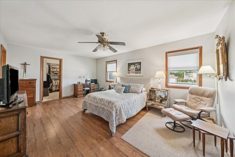 Tiny photo for 808 S Deborah Lane, Mount Prospect, IL 60056 (MLS # 12460504)