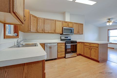 Tiny photo for 2406 STALLION Court, Grayslake, IL 60030 (MLS # 12589354)