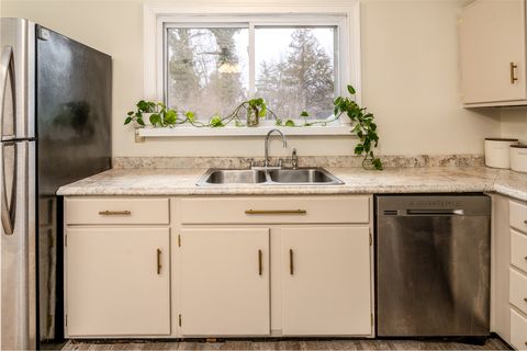 Tiny photo for 2002 W Norwood Drive, Carbondale, IL 62901 (MLS # 12557071)