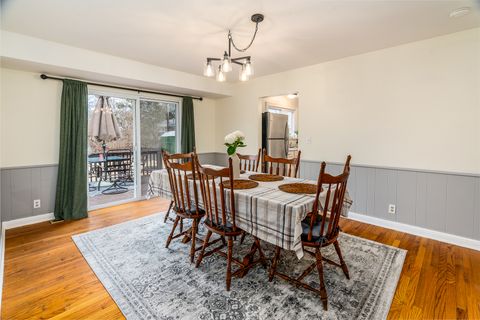 Tiny photo for 2002 W Norwood Drive, Carbondale, IL 62901 (MLS # 12557071)