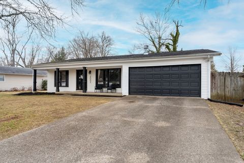 Tiny photo for 2002 W Norwood Drive, Carbondale, IL 62901 (MLS # 12557071)