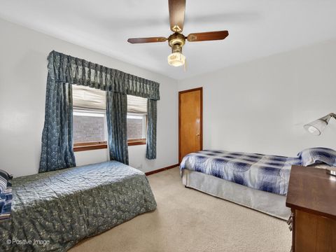 Tiny photo for 4506 N Oak Park Avenue, Harwood Heights, IL 60706 (MLS # 12565603)