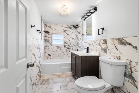 Tiny photo for 7424 W 57th Place, Summit, IL 60501 (MLS # 12597671)