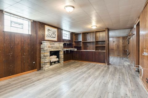 Tiny photo for 1047 Riverview Drive, South Holland, IL 60473 (MLS # 12391462)