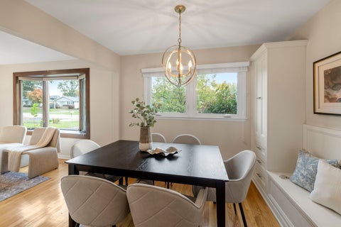 Tiny photo for 5860 Virginia Avenue, Clarendon Hills, IL 60514 (MLS # 12797708)