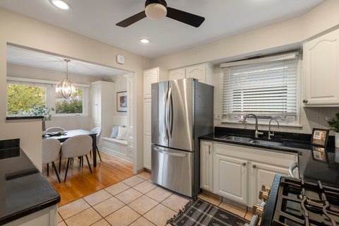 Tiny photo for 5860 Virginia Avenue, Clarendon Hills, IL 60514 (MLS # 12797708)