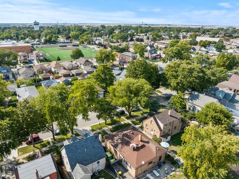 Tiny photo for 4039 Prairie Avenue, Schiller Park, IL 60176 (MLS # 12507010)