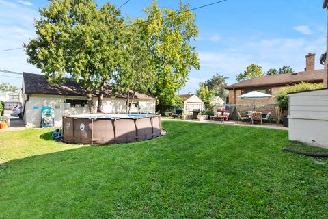 Tiny photo for 4039 Prairie Avenue, Schiller Park, IL 60176 (MLS # 12507010)