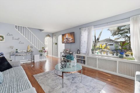 Tiny photo for 4039 Prairie Avenue, Schiller Park, IL 60176 (MLS # 12507010)