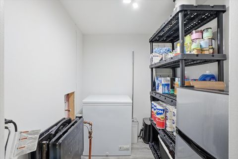 Tiny photo for 4039 Prairie Avenue, Schiller Park, IL 60176 (MLS # 12507010)