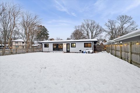 Tiny photo for 908 Holmes Avenue, Deerfield, IL 60015 (MLS # 12523011)
