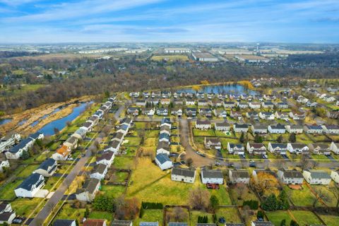 Tiny photo for 82 Brentwood Drive, Gilberts, IL 60136 (MLS # 12581011)