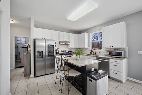 Tiny photo for 82 Brentwood Drive, Gilberts, IL 60136 (MLS # 12581011)