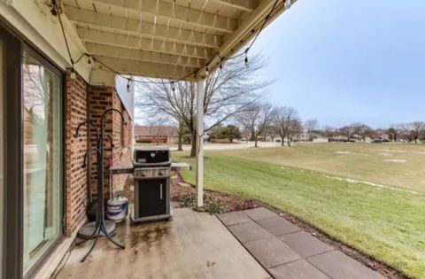 Tiny photo for 1022 Boxwood Court #A1, Wheeling, IL 60090 (MLS # 12636206)