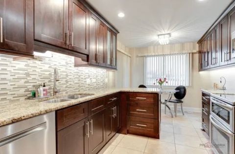 Tiny photo for 1022 Boxwood Court #A1, Wheeling, IL 60090 (MLS # 12636206)