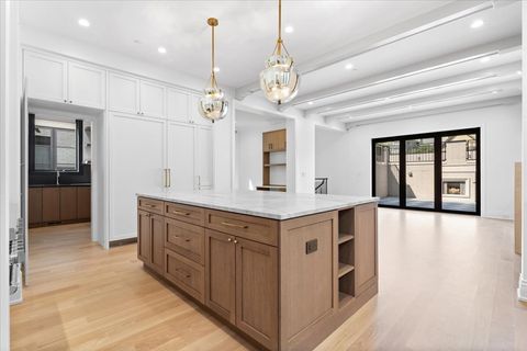 Tiny photo for 2119 N Seminary Avenue, Chicago, IL 60614 (MLS # 12536741)