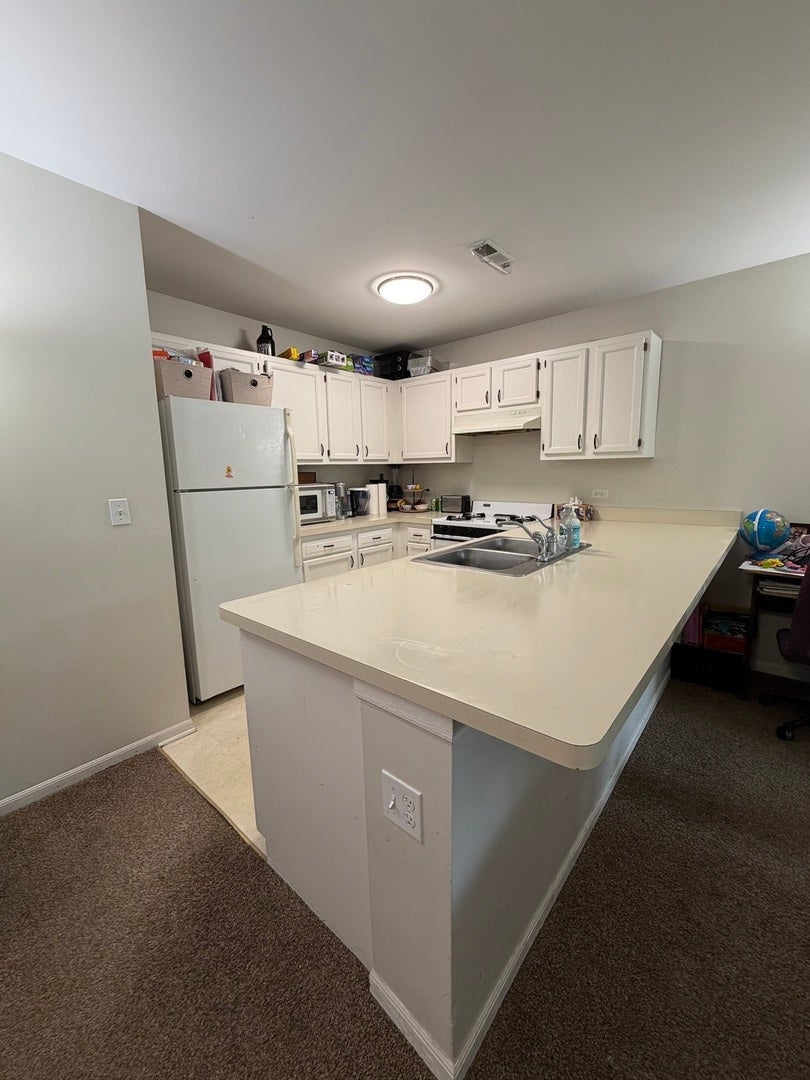 716 Elm Street 716
