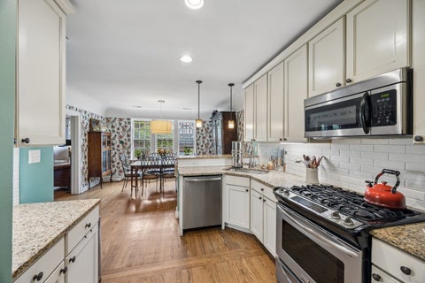 Tiny photo for 1130 WASHINGTON Boulevard #3A, Oak Park, IL 60302 (MLS # 12790645)