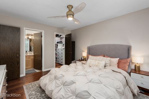 Tiny photo for 1147 Middlebury Lane #B1, Wheeling, IL 60090 (MLS # 12601259)