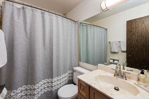 Tiny photo for 1147 Middlebury Lane #B1, Wheeling, IL 60090 (MLS # 12601259)